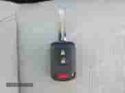 2021 Mitsubishi Outlander ES z VIN JA4ARUAU1MU005297, wystawiony jako IAAI lot #43400284 z przebiegiem 47 525 mil mil oraz . Historia ofert i sprzedaży dostępna na DreamBid. Obrazek 11.