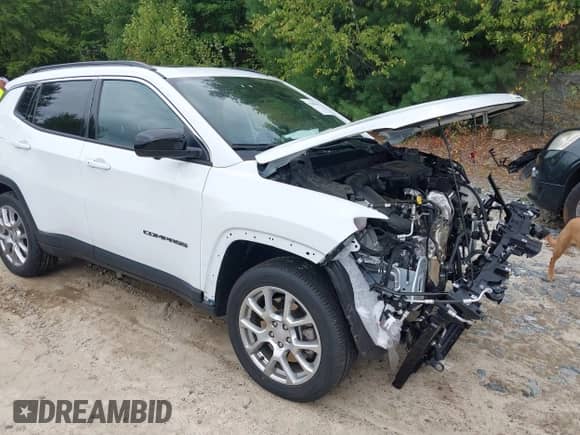 2023 Jeep Compass Latitude Lux с VIN 3C4NJDFN5PT534928, выставлен на аукционе IAAI как лот 43009039 с пробегом 19 176 миль миль и . История ставок и продаж доступна на DreamBid. Изображение 1.
