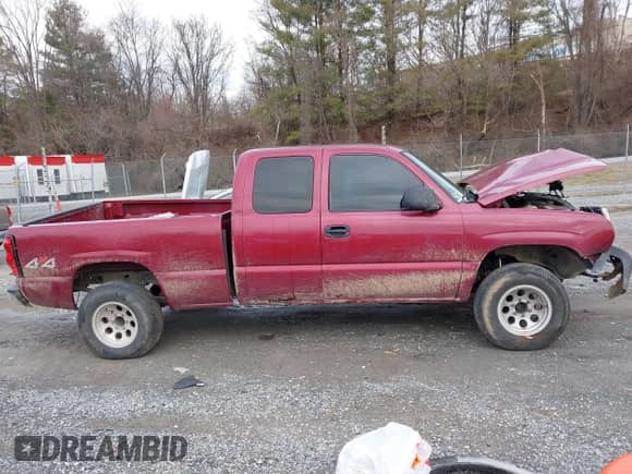 2004 Chevrolet Silverado 1500 LS с VIN 2GCEK19T041324143, выставлен на аукционе IAAI как лот 41525195 с пробегом 219 403 миль миль и . История ставок и продаж доступна на DreamBid. Изображение 13.