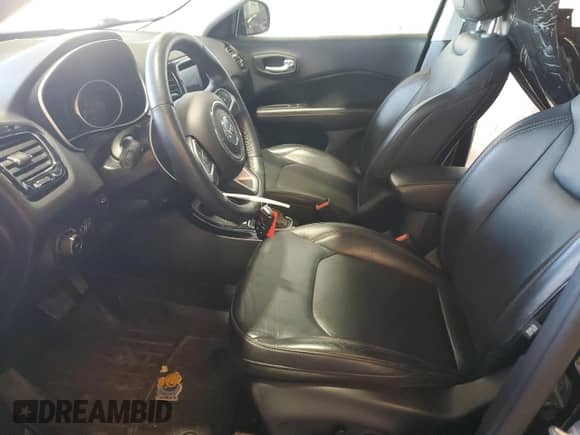 2018 Jeep Compass Limited с VIN 3C4NJDCB9JT113439, выставлен на аукционе Copart как лот 82579405 с пробегом 62 315 миль миль и Списание • Salvage title. История ставок и продаж доступна на DreamBid. Изображение 7.