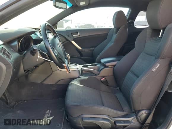 2016 Hyundai Genesis Coupe 3.8L Base z VIN KMHHT6KJ8GU136572, wystawiony jako Copart lot #48153425 z przebiegiem 65 406 mil mil oraz Szkoda całkowita • Salvage title. Historia ofert i sprzedaży dostępna na DreamBid. Obrazek 7.