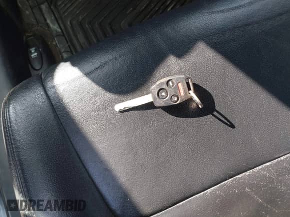 2012 Honda Accord EX z VIN 1HGCP2E75CA126851, wystawiony jako IAAI lot #42003144 z przebiegiem 147 735 mil mil oraz . Historia ofert i sprzedaży dostępna na DreamBid. Obrazek 11.