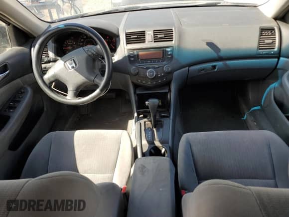 2005 Honda Accord LX с VIN 1HGCM56425A080980, выставлен на аукционе Copart как лот 70935225 с пробегом 240 044 миль миль и Чистый • Clean title. История ставок и продаж доступна на DreamBid. Изображение 8.