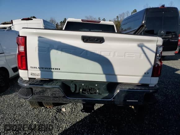 2023 Chevrolet Silverado 3500HD LT с VIN 1GC4YTEY1PF101520, выставлен на аукционе Copart как лот 46656335 с пробегом 61 875 миль миль и Чистый • Clean title. История ставок и продаж доступна на DreamBid. Изображение 6.