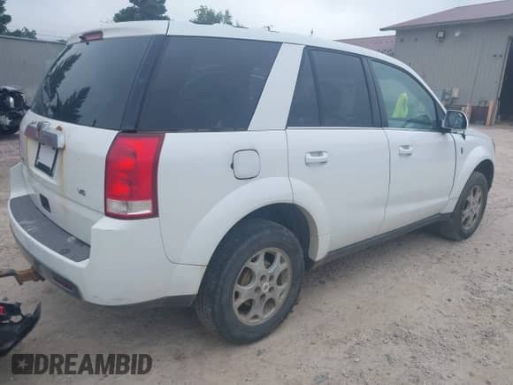 2006 Saturn VUE with VIN 5GZCZ53436S866687, listed as a IAAI auction lot 42811267 with 277,882 mi miles and . Bid and sale history available at DreamBid. Image 4.
