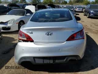2010 Hyundai Genesis Coupe с VIN KMHHU6KH8AU035100, выставлен на аукционе Copart как лот 74015014 с пробегом 89 887 миль миль и Списание • Salvage title. История ставок и продаж доступна на DreamBid. Изображение 6.