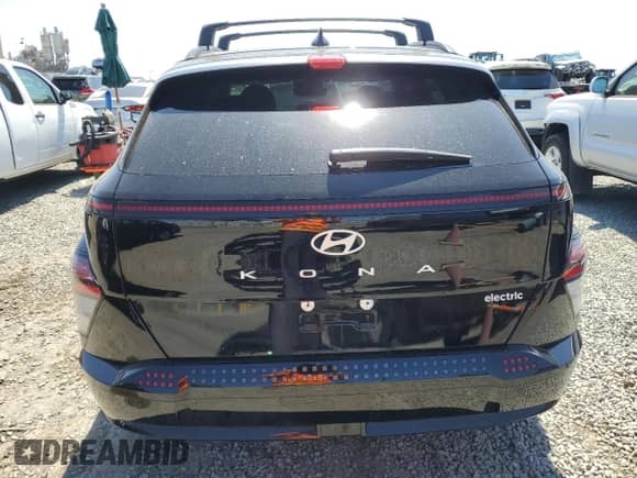2025 Hyundai Kona Limited с VIN KM8HE3A68SU024661, выставлен на аукционе Copart как лот 52023295 с пробегом 2 227 миль миль и Списание • Salvage title. История ставок и продаж доступна на DreamBid. Изображение 6.