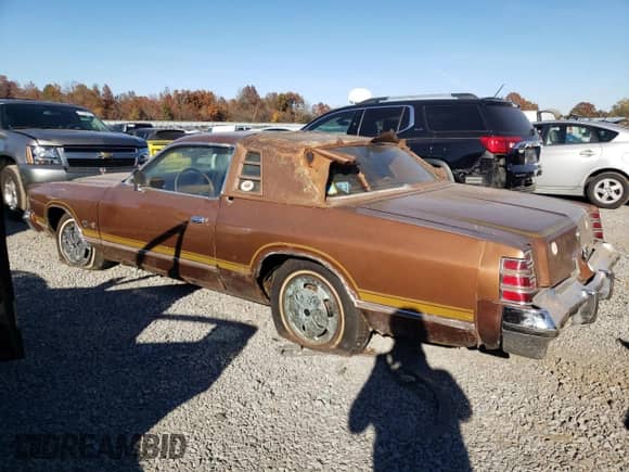 1977 Dodge Charger with VIN XS22N7R166098, listed as a Copart auction lot 76744184 with 769,051 mi miles and Clean title. Bid and sale history available at DreamBid. Image 2.