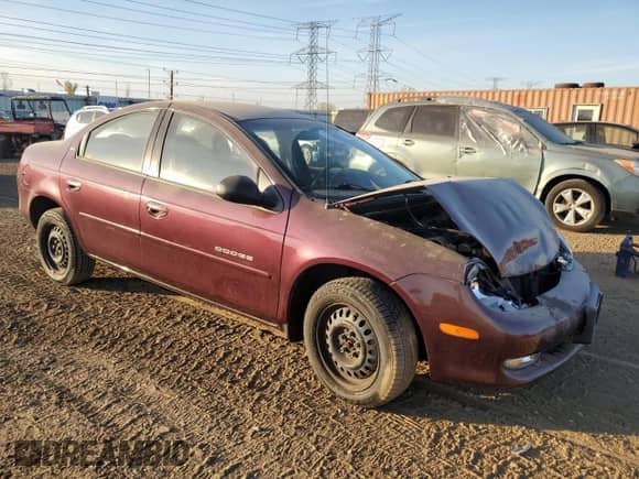 2000 Dodge Neon Highline z VIN 1B3ES46C0YD612097, wystawiony jako Copart lot #76635944 z przebiegiem 32 916 mil mil oraz Szkoda całkowita • Salvage title. Historia ofert i sprzedaży dostępna na DreamBid. Obrazek 4.