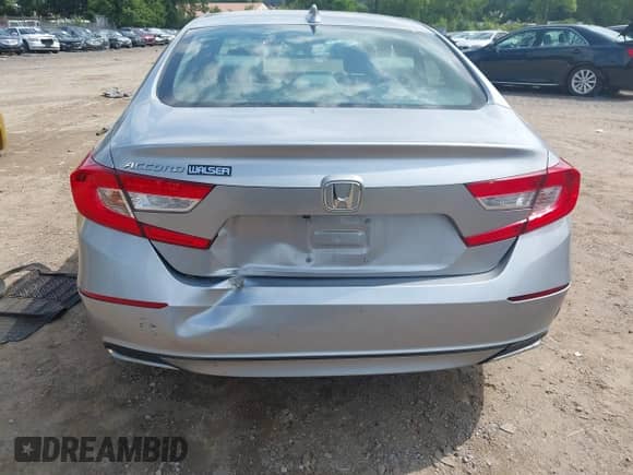 2018 Honda Accord EX-L with VIN 1HGCV1F55JA245848, listed as a IAAI auction lot 43028411 with 114,166 mi miles and . Bid and sale history available at DreamBid. Image 6.