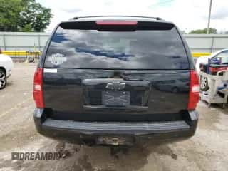 2007 Chevrolet Suburban LTZ with VIN 3GNFK16387G266293, listed as a Copart auction lot 60095115 with 244,749 mi miles and Salvage title. Bid and sale history available at DreamBid. Image 6.