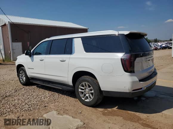 2025 Chevrolet Suburban LT with VIN 1GNS6CRD9SR161225, listed as a Copart auction lot 70907355 with 36,382 mi miles and Clean title. Bid and sale history available at DreamBid. Image 2.