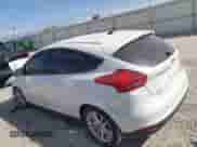 2015 Ford Focus SE с VIN 1FADP3K26FL276628, выставлен на аукционе Copart как лот 69465795 с пробегом 92 047 миль миль и Списание • Salvage title. История ставок и продаж доступна на DreamBid. Изображение 2.