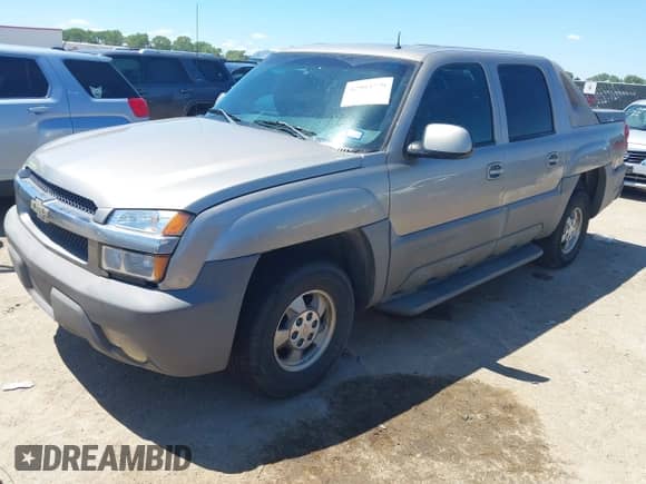 2002 Chevrolet Avalanche с VIN 3GNEK13T62G139311, выставлен на аукционе IAAI как лот 42903779 с пробегом 273 084 миль миль и . История ставок и продаж доступна на DreamBid. Изображение 17.