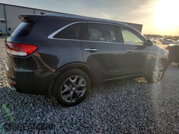 2017 Kia Sorento SXL z VIN 5XYPKDA52HG239503, wystawiony jako Copart lot #68789365 z przebiegiem 126 821 mil mil oraz Czysty tytuł • Clean title. Historia ofert i sprzedaży dostępna na DreamBid. Obrazek 3.