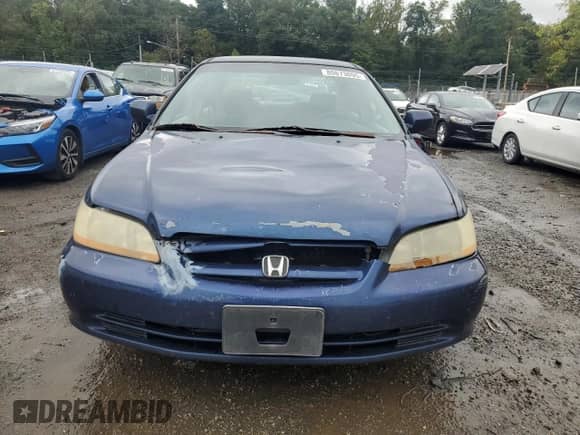 2001 Honda Accord LX z VIN 1HGCG564X1A062843, wystawiony jako Copart lot #80673095 z przebiegiem 240 783 mil mil oraz Szkoda całkowita • Salvage title. Historia ofert i sprzedaży dostępna na DreamBid. Obrazek 5.
