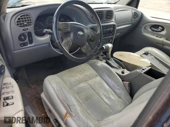 2006 Chevrolet TrailBlazer LS with VIN 1GNDT13S362319103, listed as a Copart auction lot 80567725 with 307,879 mi miles and Salvage title. Bid and sale history available at DreamBid. Image 8.