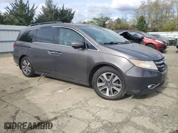 2014 Honda Odyssey Touring с VIN 5FNRL5H96EB061327, выставлен на аукционе Copart как лот 86790275 с пробегом 213 859 миль миль и Чистый • Clean title. История ставок и продаж доступна на DreamBid. Изображение 4.