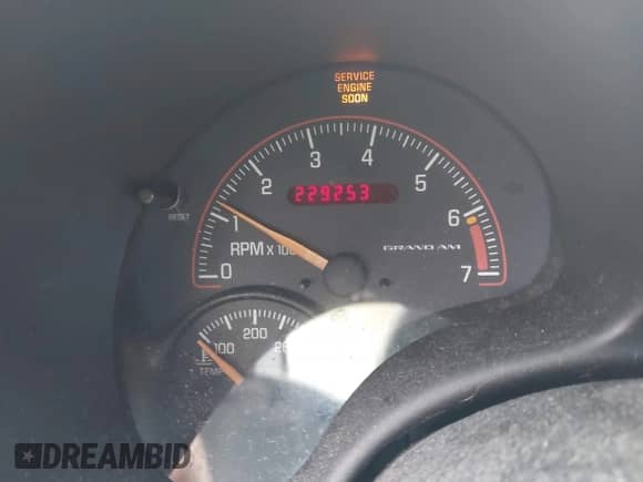 2003 Pontiac Grand Am SE1 с VIN 1G2NF52E63C307898, выставлен на аукционе IAAI как лот 42566825 с пробегом 229 253 миль миль и . История ставок и продаж доступна на DreamBid. Изображение 7.