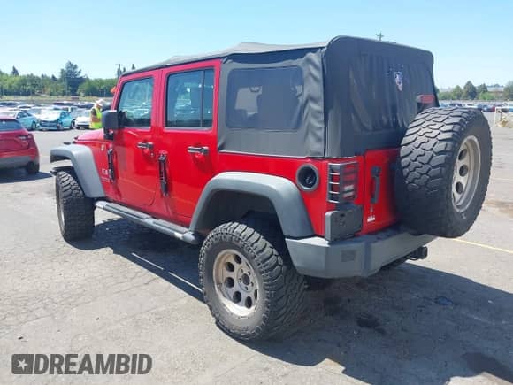 2008 Jeep Wrangler Unlimited X with VIN 1J4GA391X8L507744, listed as a IAAI auction lot 42710153 with 92,503 mi miles and . Bid and sale history available at DreamBid. Image 3.