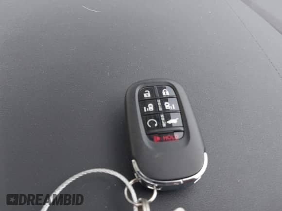 2025 Honda Odyssey Sport-L z VIN 5FNRL6H7XSB051268, wystawiony jako IAAI lot #43288980 z przebiegiem 15 079 mil mil oraz . Historia ofert i sprzedaży dostępna na DreamBid. Obrazek 11.