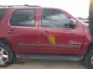 2008 Chevrolet Tahoe 3LT z VIN 1GNFC13048J101025, wystawiony jako IAAI lot #42464916 z przebiegiem Nie podano mil oraz . Historia ofert i sprzedaży dostępna na DreamBid. Obrazek 13.
