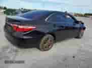 2015 Toyota Camry SE z VIN 4T1BF1FK5FU923948, wystawiony jako Copart lot #82100065 z przebiegiem 224 274 mil mil oraz Nie do naprawy • Non repairable. Historia ofert i sprzedaży dostępna na DreamBid. Obrazek 3.