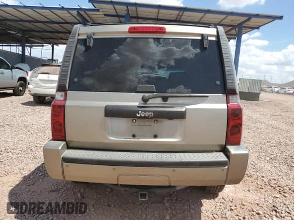 2006 Jeep Commander z VIN 1J8HH48K46C203109, wystawiony jako Copart lot #65867435 z przebiegiem 191 804 mil mil oraz Szkoda całkowita • Salvage title. Historia ofert i sprzedaży dostępna na DreamBid. Obrazek 6.