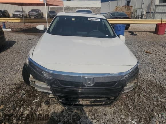 2018 Honda Accord EX z VIN 1HGCV1F42JA017166, wystawiony jako Copart lot #83888285 z przebiegiem 176 643 mil mil oraz Szkoda całkowita • Salvage title. Historia ofert i sprzedaży dostępna na DreamBid. Obrazek 5.