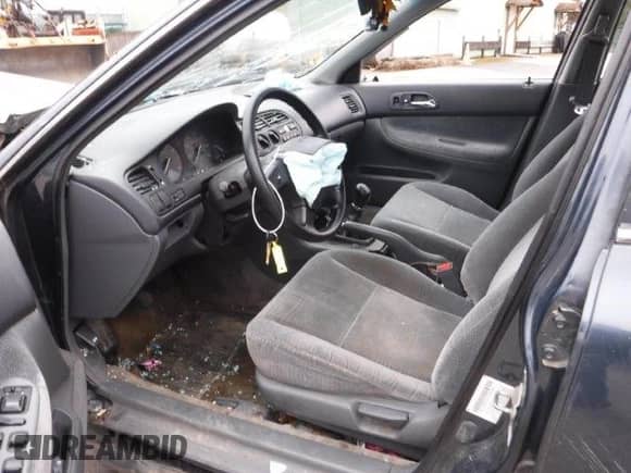 1997 Honda Accord LX с VIN 1HGCD5536VA265266, выставлен на аукционе Copart как лот 50905114 с пробегом 133 274 миль миль и Списание • Salvage title. История ставок и продаж доступна на DreamBid. Изображение 5.