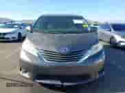 2013 Toyota Sienna XLE AAS with VIN 5TDYK3DC2DS341325, listed as a IAAI auction lot 42927993 with 280,293 mi miles and . Bid and sale history available at DreamBid. Image 12.