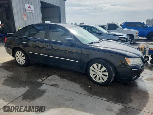 2010 Hyundai Sonata Limited с VIN 5NPEU4AFXAH578891, выставлен на аукционе Copart как лот 84424655 с пробегом 75 850 миль миль и Списание • Salvage title. История ставок и продаж доступна на DreamBid. Изображение 4.