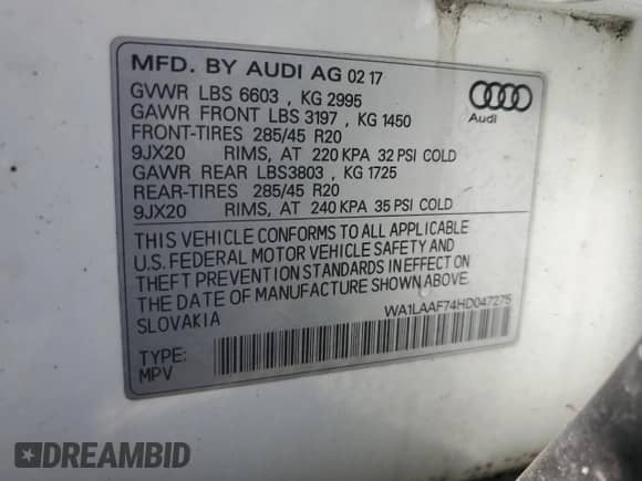 2017 Audi Q7 Premium Plus with VIN WA1LAAF74HD047275, listed as a Copart auction lot 89517335 with 151,542 mi miles and Clean title. Bid and sale history available at DreamBid. Image 13.