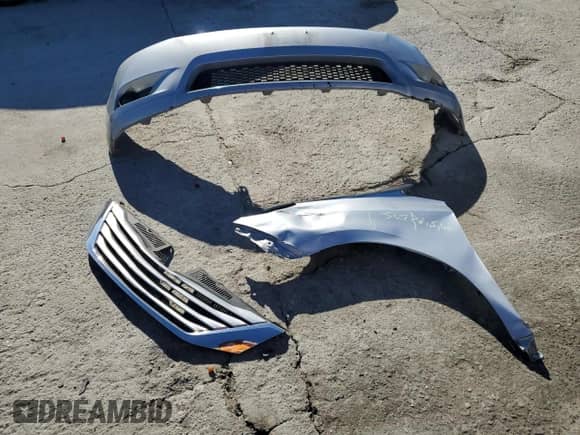 2017 Toyota Sienna LE with VIN 5TDKZ3DC2HS801090, listed as a Copart auction lot 85857305 with 401,170 mi miles and Salvage title. Bid and sale history available at DreamBid. Image 13.