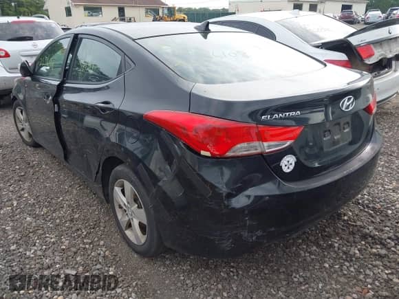 2011 Hyundai Elantra Limited с VIN KMHDH4AE6BU096462, выставлен на аукционе IAAI как лот 42501662 с пробегом Не указан миль и . История ставок и продаж доступна на DreamBid. Изображение 3.