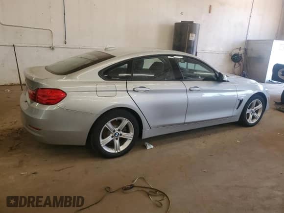 2015 BMW 4 Series 428i xDrive z VIN WBA4C9C52FD330483, wystawiony jako Copart lot #67204605 z przebiegiem 117 400 mil mil oraz Czysty tytuł • Clean title. Historia ofert i sprzedaży dostępna na DreamBid. Obrazek 3.