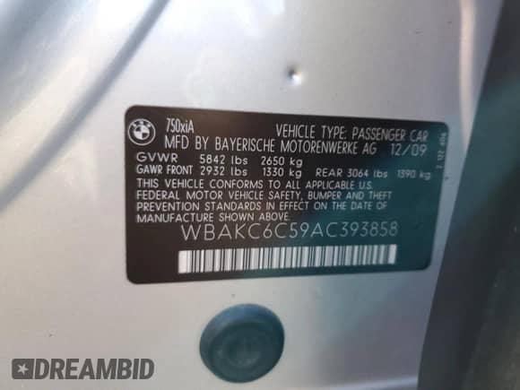 2010 BMW 7 Series 750i xDrive with VIN WBAKC6C59AC393858, listed as a Copart auction lot 76715714 with 141,547 mi miles and Clean title. Bid and sale history available at DreamBid. Image 12.