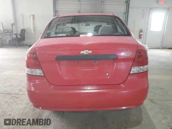 2004 Chevrolet Aveo z VIN KL1TD52684B172312, wystawiony jako Copart lot #44649715 z przebiegiem Nie podano mil oraz Szkoda całkowita • Salvage title. Historia ofert i sprzedaży dostępna na DreamBid. Obrazek 6.