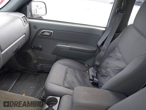 2004 Chevrolet Colorado Z71 with VIN 1GCCS196848172126, listed as a IAAI auction lot 43212762 with 87,134 mi miles and . Bid and sale history available at DreamBid. Image 5.