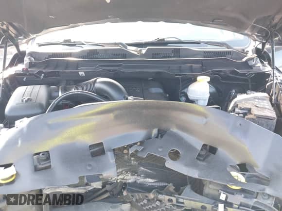 2018 Ram 1500 Tradesman с VIN 1C6RR7FT8JS198590, выставлен на аукционе IAAI как лот 42712642 с пробегом 75 284 миль миль и . История ставок и продаж доступна на DreamBid. Изображение 10.