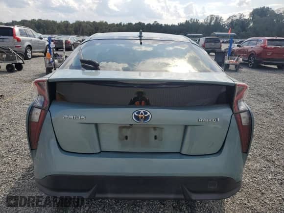 2016 Toyota Prius Three с VIN JTDKARFU1G3006838, выставлен на аукционе Copart как лот 81785715 с пробегом 166 303 миль миль и Списание • Salvage title. История ставок и продаж доступна на DreamBid. Изображение 6.