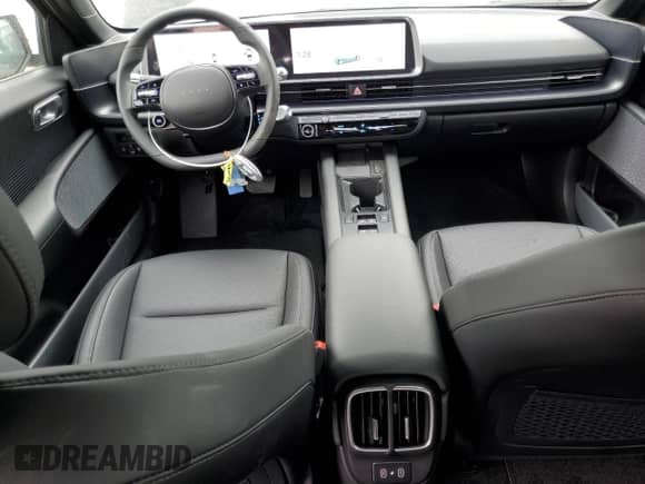 2023 Hyundai Ioniq 6 SEL с VIN KMHM34AA7PA034024, выставлен на аукционе Copart как лот 77800163 с пробегом 29 миль миль и . История ставок и продаж доступна на DreamBid. Изображение 8.