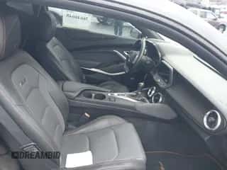 2017 Chevrolet Camaro 2SS z VIN 1G1FG1R79H0129600, wystawiony jako IAAI lot #36646648 z przebiegiem 37 028 mil mil oraz . Historia ofert i sprzedaży dostępna na DreamBid. Obrazek 5.