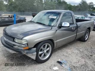 1999 Chevrolet Silverado 1500 с VIN 1GCEC14V0XE137610, выставлен на аукционе Copart как лот 65806015 с пробегом 103 303 миль миль и Списание • Salvage title. История ставок и продаж доступна на DreamBid. Изображение 1.