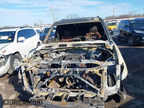 2020 Chevrolet Tahoe LT with VIN 1GNSCBKC4LR172302, listed as a IAAI auction lot 41638574 with Not provided miles and . Bid and sale history available at DreamBid. Image 6.