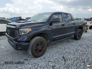 2019 Toyota Tundra SR5 с VIN 5TFDY5F13KX846172, выставлен на аукционе Copart как лот 68923845 с пробегом 111 986 миль миль и Списание • Salvage title. История ставок и продаж доступна на DreamBid. Изображение 1.