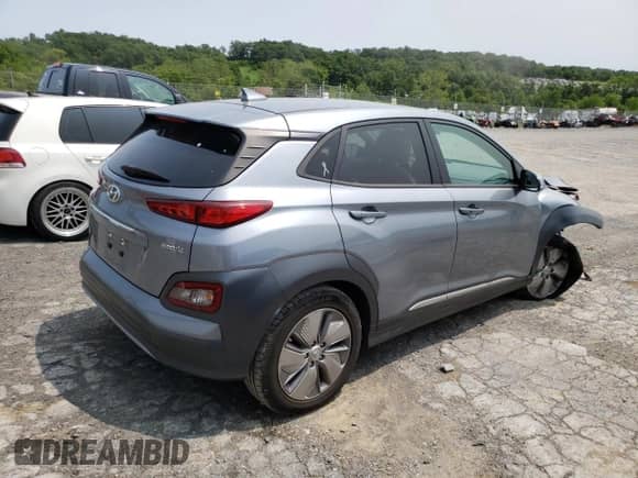 2021 Hyundai Kona Limited с VIN KM8K33AG1MU118226, выставлен на аукционе Copart как лот 58068335 с пробегом 37 727 миль миль и Списание • Salvage title. История ставок и продаж доступна на DreamBid. Изображение 3.
