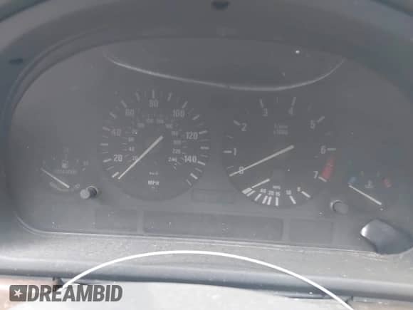 2002 BMW 5 Series 530i с VIN WBADT63482CH85122, выставлен на аукционе IAAI как лот 42721318 с пробегом 130 000 миль миль и . История ставок и продаж доступна на DreamBid. Изображение 7.