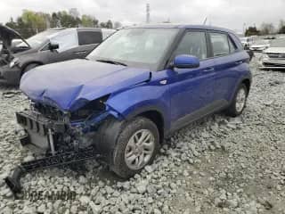 2025 Hyundai Venue SE с VIN KMHRB8A31SU362368, выставлен на аукционе Copart как лот 51779755 с пробегом 1 049 миль миль и Списание • Salvage title. История ставок и продаж доступна на DreamBid. Изображение 1.