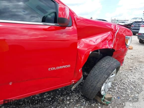 2020 Chevrolet Colorado 2WD LT с VIN 1GCGSCEN4L1168740, выставлен на аукционе IAAI как лот 42731719 с пробегом 143 124 миль миль и . История ставок и продаж доступна на DreamBid. Изображение 17.